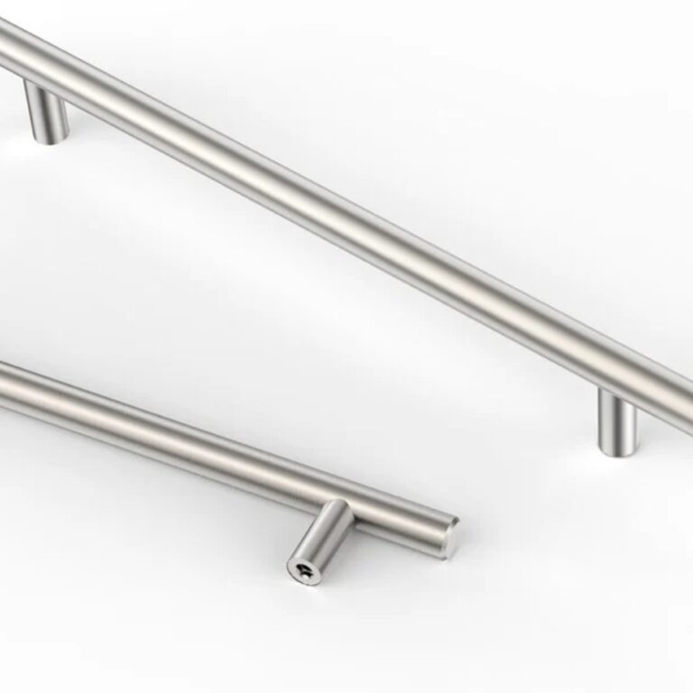 Modern Bold T-Bar